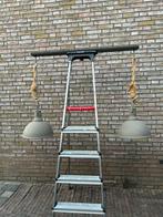 2 stoere hanglampen met plafondbalk, Huis en Inrichting, Ophalen, Metaal