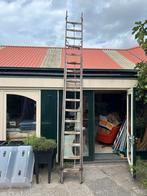 Oude houten zeer decoratieve steek ladder, Doe-het-zelf en Verbouw, Ladders en Trappen, Ophalen, Gebruikt, Ladder, 2 tot 4 meter