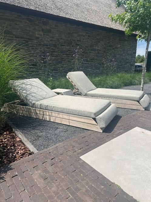 SUNS Lido loungers en tafel - als nieuw! - loungeset, Tuin en Terras, Ligbedden, Zo goed als nieuw, Teakhout, Verstelbaar, Ophalen