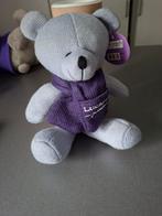 Nieuwe Schattige Lucardi Knuffelbeer met Sjaal, Ophalen of Verzenden, Zo goed als nieuw, Beer