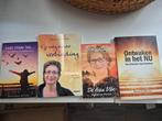 4 boeken van Mahatma Revier - Laat maar los, Overige typen, Ophalen of Verzenden, Zo goed als nieuw, Antoinette Revier