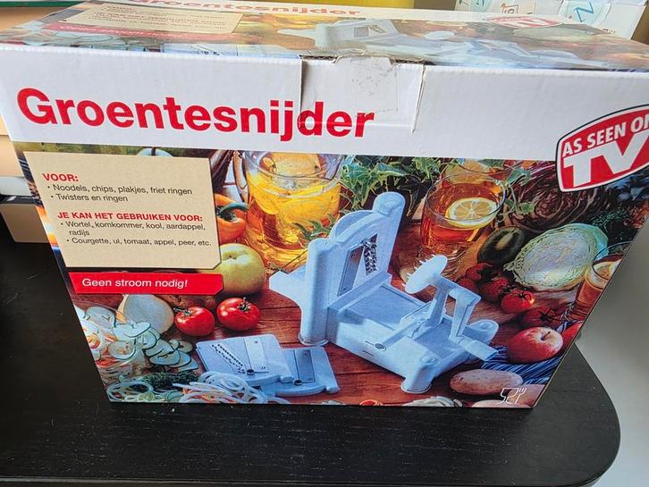 Nieuwe Groentesnijder - Nooit Gebruikt!, Huis en Inrichting, Keuken | Keukenbenodigdheden, Ophalen of Verzenden