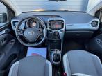 Toyota Aygo 1.0 VVT-i x-play | Camera | Airco | CarPlay | El, Stof, Gebruikt, Euro 6, 4 stoelen