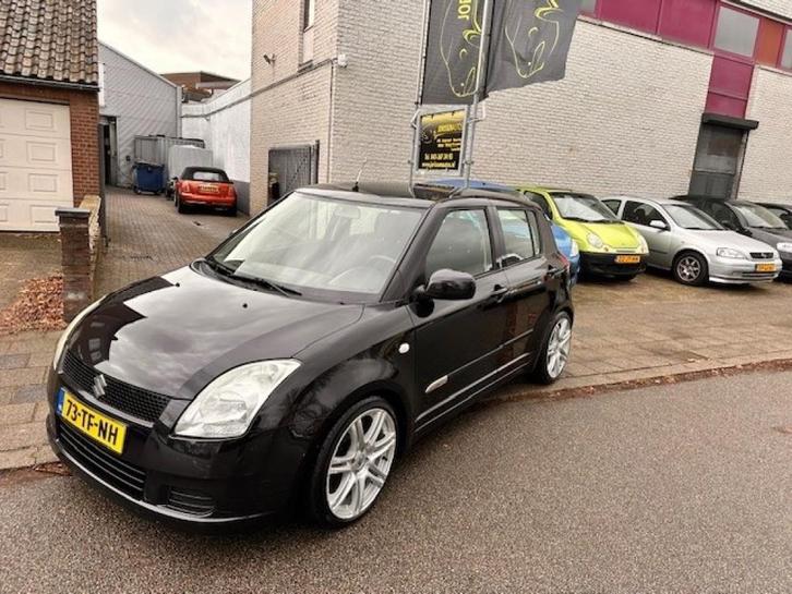 Suzuki SWIFT, Auto's, Suzuki, Bedrijf, Swift, Benzine, D, Hatchback, Handgeschakeld, Origineel Nederlands, Zwart, Voorwielaandrijving