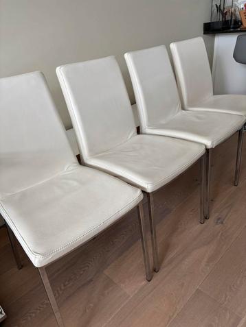 4 witte leren eetkamerstoelen