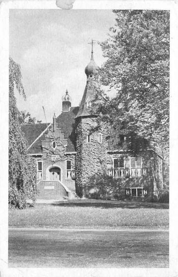 (377-527-033) Woudenberg Gemeentehuis beschikbaar voor biedingen