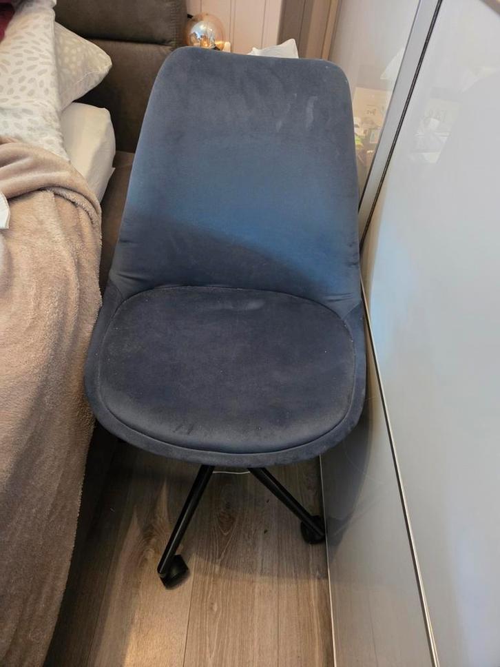 Blauwe Bureaustoel Senja - Comfortabel en Stijlvol, Huis en Inrichting, Bureaustoelen, Gebruikt, Bureaustoel, Blauw, Ergonomisch