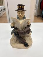 Racing Form man. Beeld man met krant., Verzamelen, Beelden en Beeldjes, Ophalen, Gebruikt, Mens