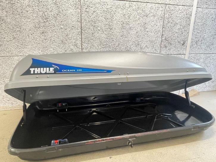 Te huur: Dakkoffer Thule Ocean M 200 evt met dakdragers, Auto diversen, Dakkoffers, Ophalen