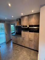 Keuken met miele apparatuur, Huis en Inrichting, Keuken | Complete keukens, Ophalen of Verzenden, Zo goed als nieuw, Graniet of Steen