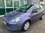 Ford Fiesta 1.3-8V Champion - AIRCO - NIEUWE JAAR APK !, Auto's, Ford, 1299 cc, Stof, Gebruikt, Zwart