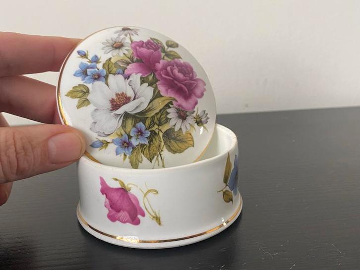 Porseleinen Schaaltje Florence Collectables Engeland, Antiek en Kunst, Antiek | Porselein, Ophalen of Verzenden