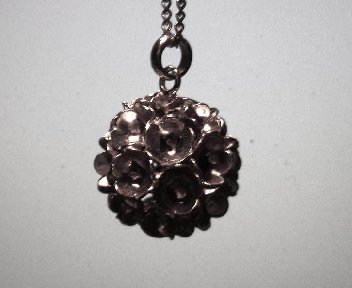 Liisa Vitali ketting hanger zilver jaren 70, Sieraden, Tassen en Uiterlijk, Kettinghangers, Zo goed als nieuw, Zilver, Zilver