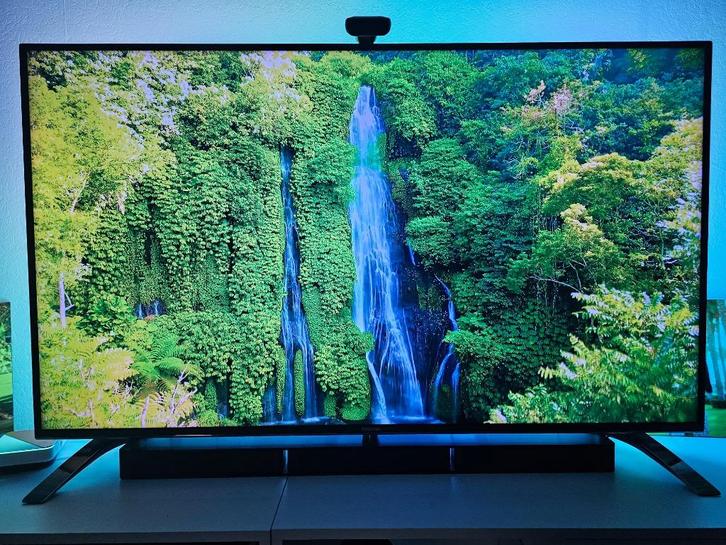 Toshiba 55" 4K Smart TV + Govee Ambilight set, Audio, Tv en Foto, Televisies, Zo goed als nieuw, LED, 100 cm of meer, 4k (UHD)