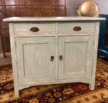 Brocante kast | ladekast | commode | meidenkast beschikbaar voor biedingen