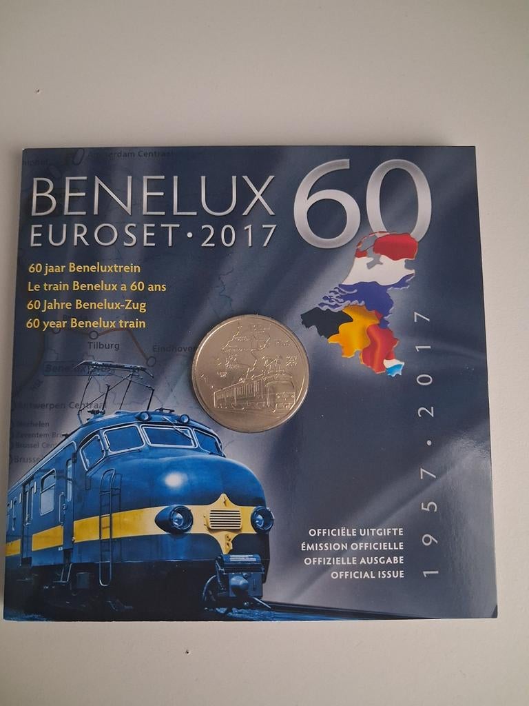Benelux Euroset 2017 - 60 Jaar Beneluxtrein, Ophalen of Verzenden, Boek of Naslagwerk