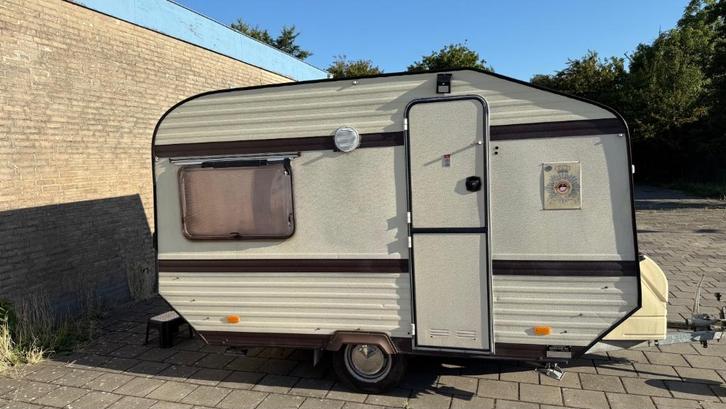 Caravan, Caravans en Kamperen, Caravans, Particulier, tot en met 2, 500 - 750 kg, Standaardzit, Overige merken, 2 aparte bedden