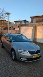 Skoda Octavia 1.0 TSI 85KW Combi 2016, Auto's, Voorwielaandrijving, Stof, 620 kg, 49 €/maand