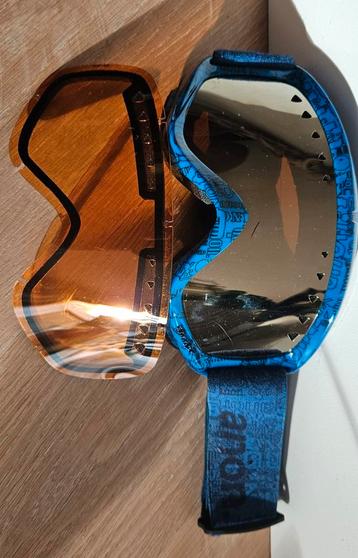 Skibril met verwisselbare lens beschikbaar voor biedingen