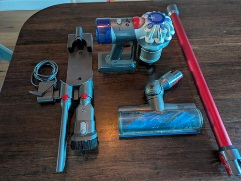 Dyson v7 zonder stofbak maar werkend, Witgoed en Apparatuur, Stofzuigers, Gebruikt, Stofzuiger, Minder dan 1200 watt, Reservoir