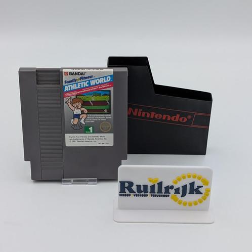 Bandai Family Fun Fitness Athletic World - Nintendo NES Game, Spelcomputers en Games, Games | Nintendo NES, Zo goed als nieuw