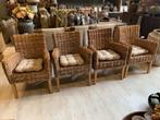 4 Rieten/Rotan stoelen met kussens, Huis en Inrichting, Stoelen, Ophalen, Gebruikt, Bruin, Riet of Rotan