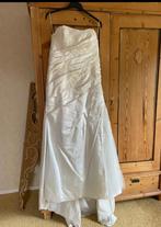 Trouwjurk maat 42 ongeveer, Kleding | Dames, Trouwkleding en Trouwaccessoires, Ophalen, Zo goed als nieuw, Beige, Trouwjurk