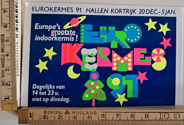 Kleurrijke vintage sticker Euro Kermes kermis België 1991, Verzamelen, Stickers, Zo goed als nieuw, Ophalen of Verzenden