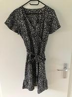 Jurkje, Liz Devy, Zwart, Gedragen, Boven de knie