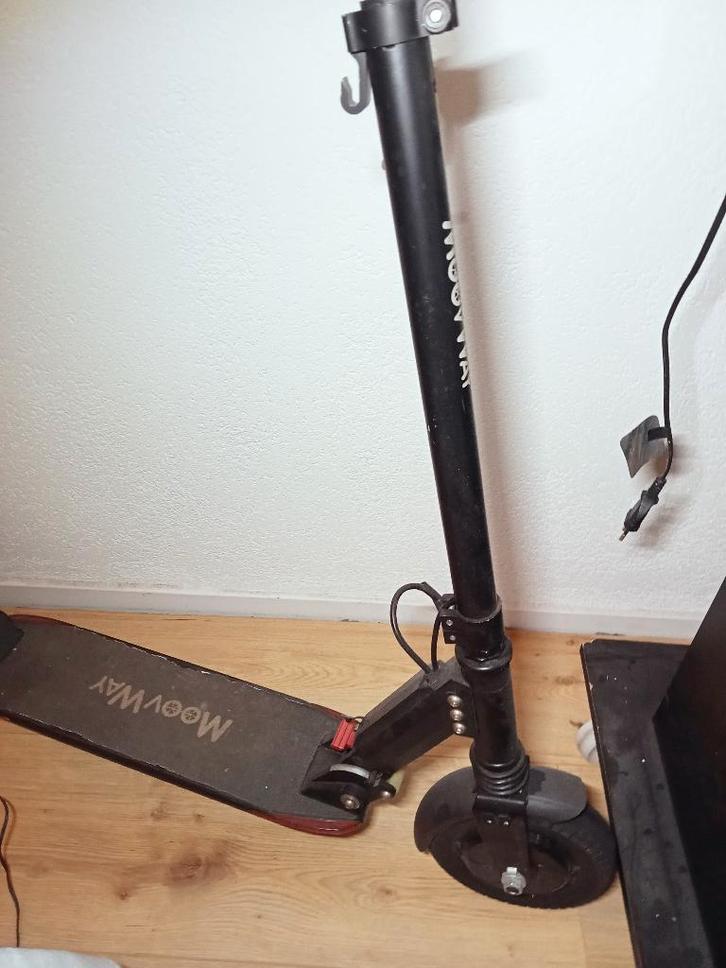 Moovway elektriche step, Fietsen en Brommers, Steps, Gebruikt, Elektrische step (E-scooter), Ophalen
