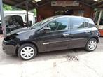 Renault Clio 3 bj 2012 1.2 motorschade 5 deurs voor demontag, Auto-onderdelen, Ophalen of Verzenden, Gebruikt, Renault