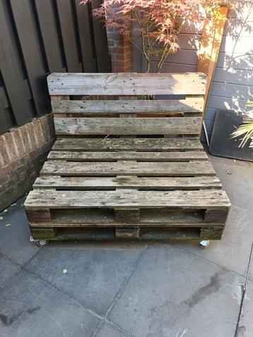 Palletbank  beschikbaar voor biedingen