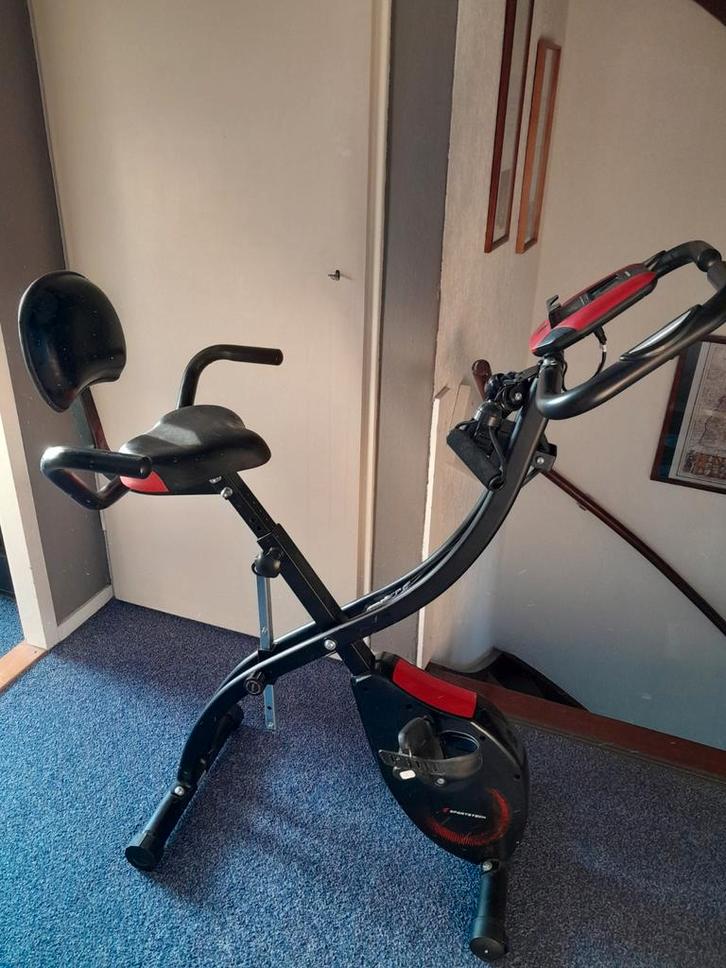 Hometrainer - Zo goed als nieuw, Sport en Fitness, Fitnessapparatuur, Zo goed als nieuw, Hometrainer, Benen, Metaal, Ophalen