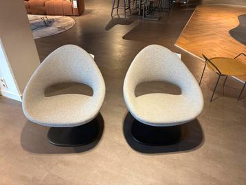 Artifort Shark Lounge Set van 2 beschikbaar voor biedingen