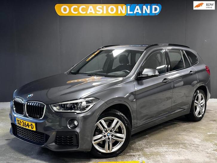 BMW X1 SDrive20i High Executive M-Sport|LED|HUD|SFEER|TREKHA, Auto's, BMW, Bedrijf, Te koop, X1, ABS, Airbags, Airconditioning