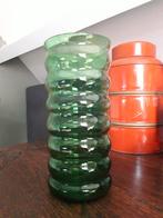 Mooie groene heldere ribbels vaas., Huis en Inrichting, Ophalen of Verzenden, Minder dan 50 cm, Groen, Glas