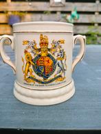 Prachtige mok kroning Queen Elizabeth II - 1953, Ophalen of Verzenden, Gebruikt, Servies