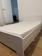 IKEA bed 1 year used + mattress, Wit, Tweepersoons, Zo goed als nieuw, 200 cm