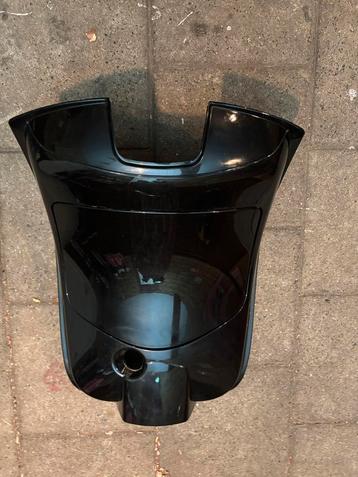 Verschillende vespa lx50 onderdelen! beschikbaar voor biedingen