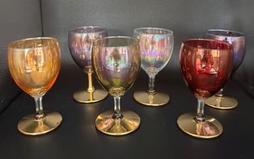 Set van 6 veelkleurige kristallen drankglazen beschikbaar voor biedingen