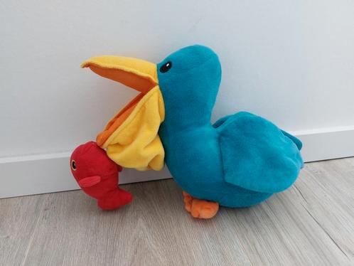 Knuffel beeztees pelikaan vis blauw K9267, Kinderen en Baby's, Speelgoed | Knuffels en Pluche, Zo goed als nieuw, Overige typen