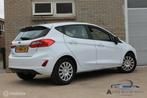 Ford Fiesta 1.1 Trend 84 PK Carplay Clima Cruise pdc, Voorwielaandrijving, Gebruikt, Met garantie (alle), Wit