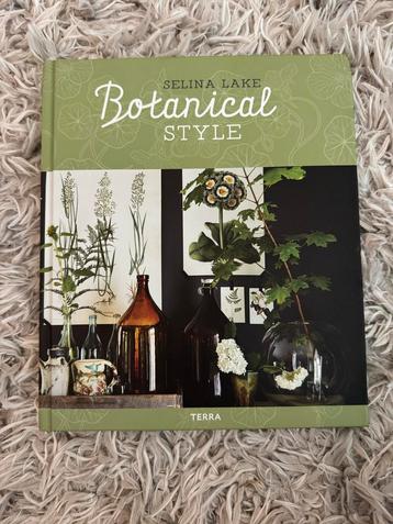 Botanical Style - Selina Lake beschikbaar voor biedingen