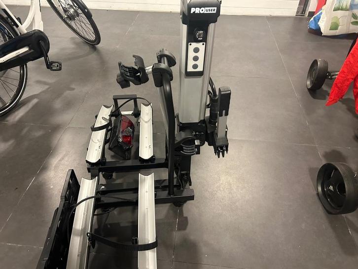 Elektrische  Fietsendrager spik splinter  nieuw, Auto diversen, Fietsendragers, Nieuw, Trekhaakdrager, 2 fietsen, Brede banden