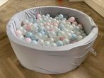 Ballenbak met ca 300 ballen, Kinderen en Baby's, Speelgoed | Babyspeelgoed, Ophalen of Verzenden, Zo goed als nieuw