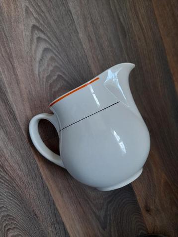 Grote melkkan Regout Maastricht Edmond Bellefroid model Zeel beschikbaar voor biedingen