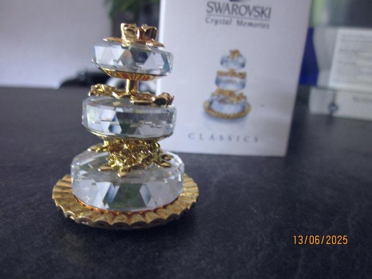 Swarovski bruidstaart incl.doos & certificaat, Verzamelen, Swarovski, Nieuw, Figuurtje, Ophalen of Verzenden