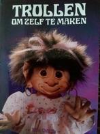 Boek poppen maken boetseren

Trollen om zelf te maken, Ophalen of Verzenden, Gelezen, Europa