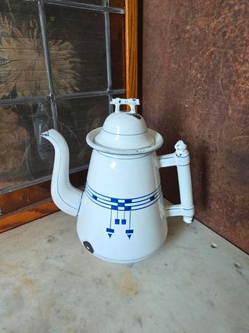 Oude emaille koffiepot schaats handvat beschikbaar voor biedingen