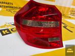 2009 BMW 1 SERIE E87 ACHTER PASSAGIERSZIJDE ACHTERLICHT A050, Auto-onderdelen, Verlichting, Ophalen of Verzenden, Gebruikt, BMW